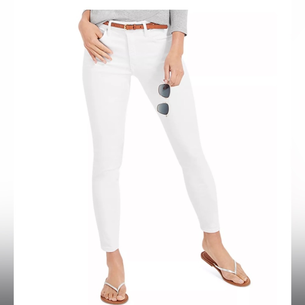 Vineyard Vines Skinny White Jeans